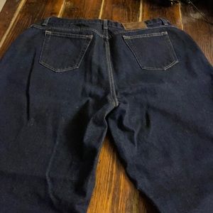 Like new jeans, size 18, St. Johns Bay.  Woman’s relaxed fit.  Dark denim.